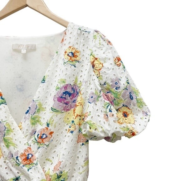 Wayf Top Floral Eyelet Wrap Front Puff Sleeve Cream Blouse Women’s Size Medium - Picture 6 of 10